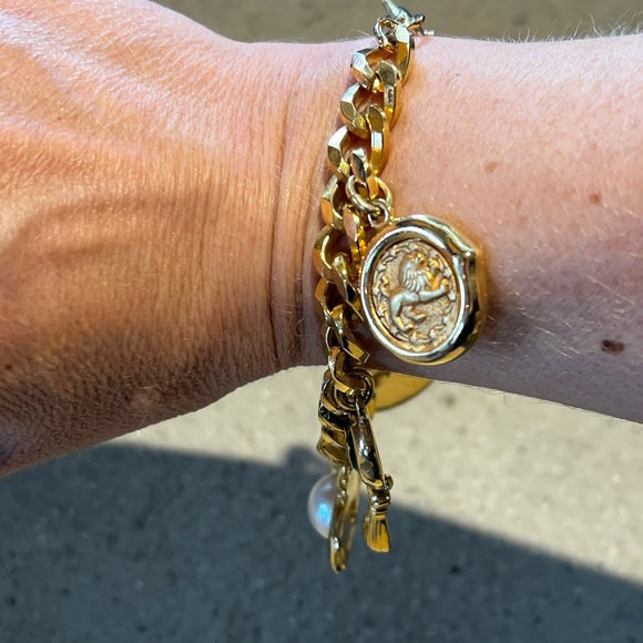 Charm bracelet - Picture 3 of 4